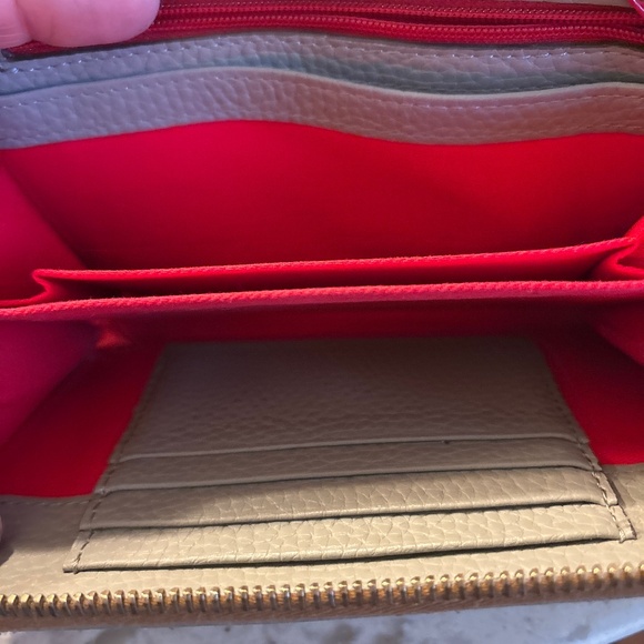 Dooney & Bourke Grey pebbled Grain Leather Zip Around Wallet - Picture 5 of 6